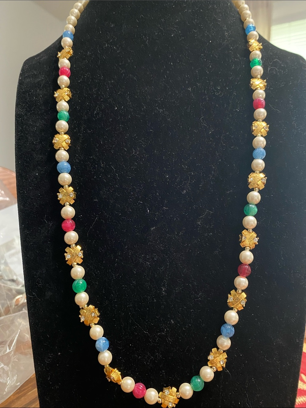 Vintage Multicolor Beaded Pearl Necklace with Gold Crystal Accents